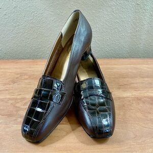Magdesian California Louise Loafers Croc Embossed Patent Leather Sides size 8.5